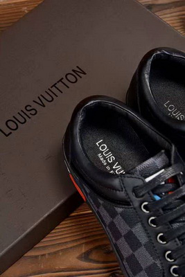 LV Fashion Men Sneakers--024